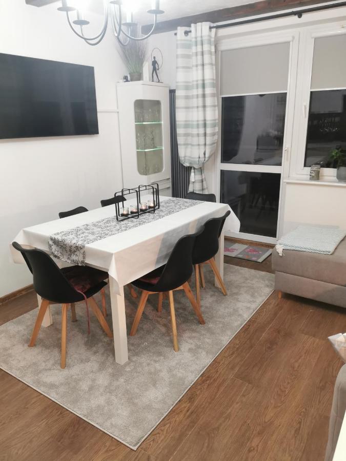 Apartament Woda Morska Ustka Exterior photo