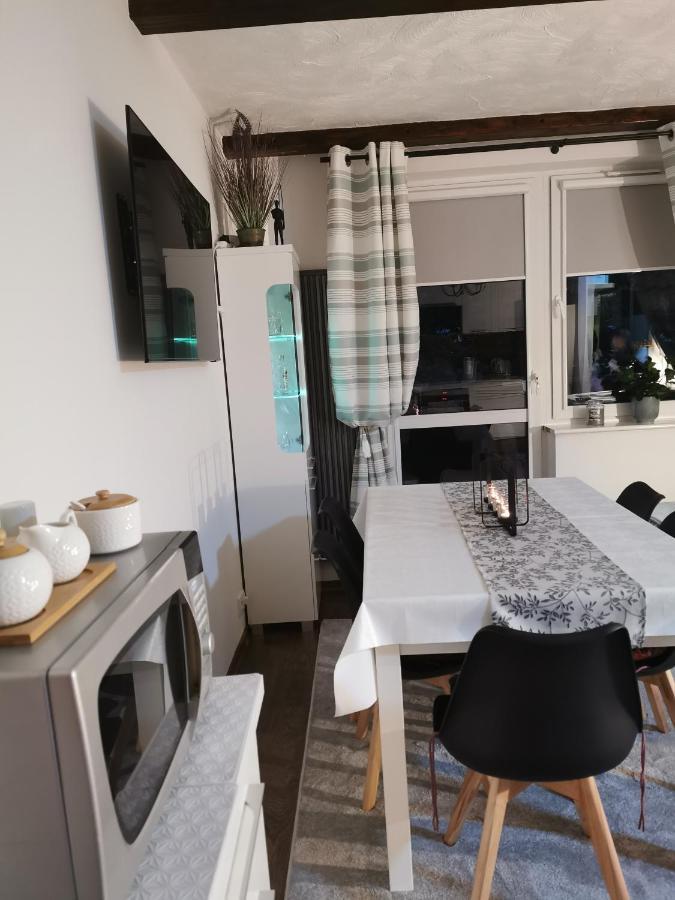 Apartament Woda Morska Ustka Exterior photo